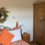 Red Stonecutters Cottage, Doolin Feriehus *