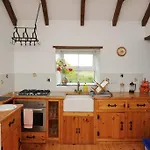 Red Stonecutters Cottage, Doolin Feriehus