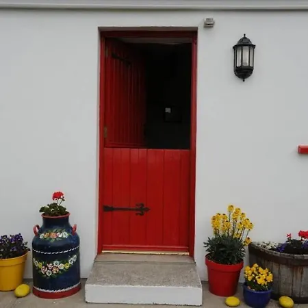 Red Stonecutters Cottage, Doolin Casa de Férias *