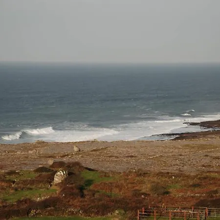 Red Stonecutters Cottage, Doolin * Carrowauff