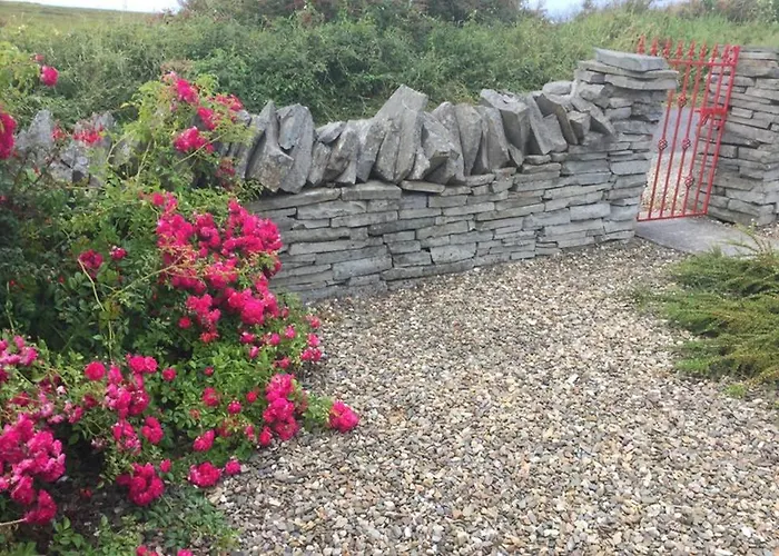 Red Stonecutters Cottage, Doolin Dom wakacyjny