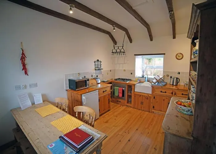 Red Stonecutters Cottage, Doolin * Carrowauff